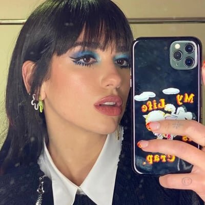 french coloréè dua lipa